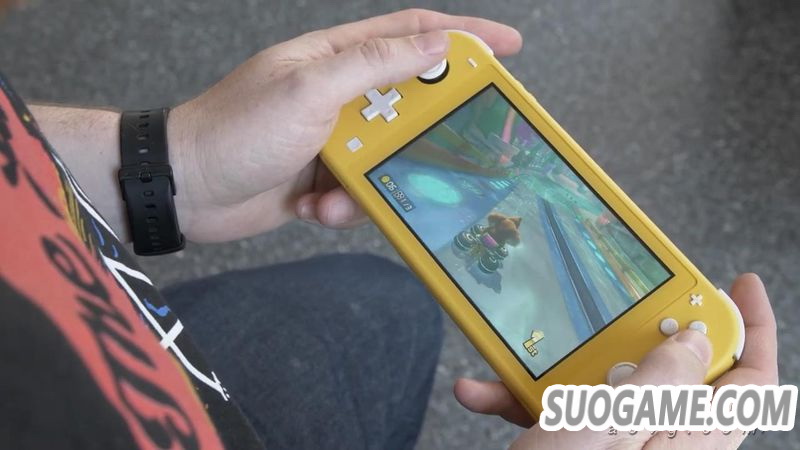 Switch Lite上手视频公开 和原版Switch进行对比