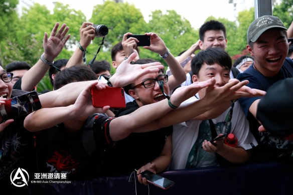悦动游戏网