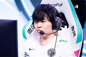 《LPL》WE力争季后赛门票 EDG与iG强强碰撞”
