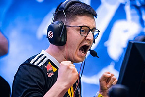 �о����ա�CS:GO��ESL S11С������Vitality 2-1սʤENCE��
